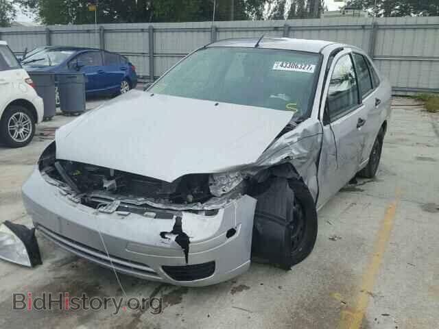 2005 FORD FOCUS - VIN: 1FAFP34N75W279356 - Фото 2