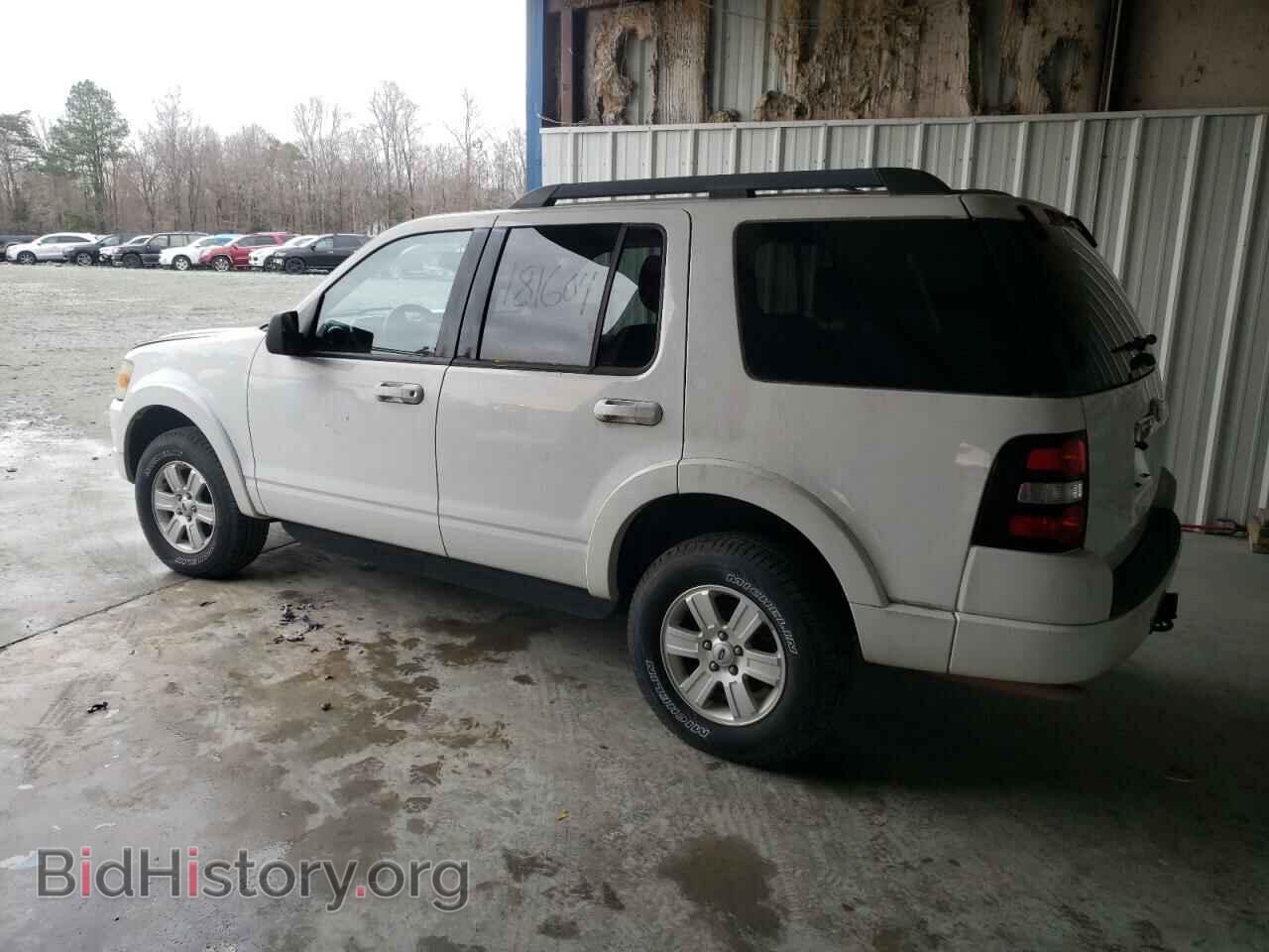 2010 FORD EXPLORER - VIN: 1FMEU7DE7AUA76815 - Фото 2