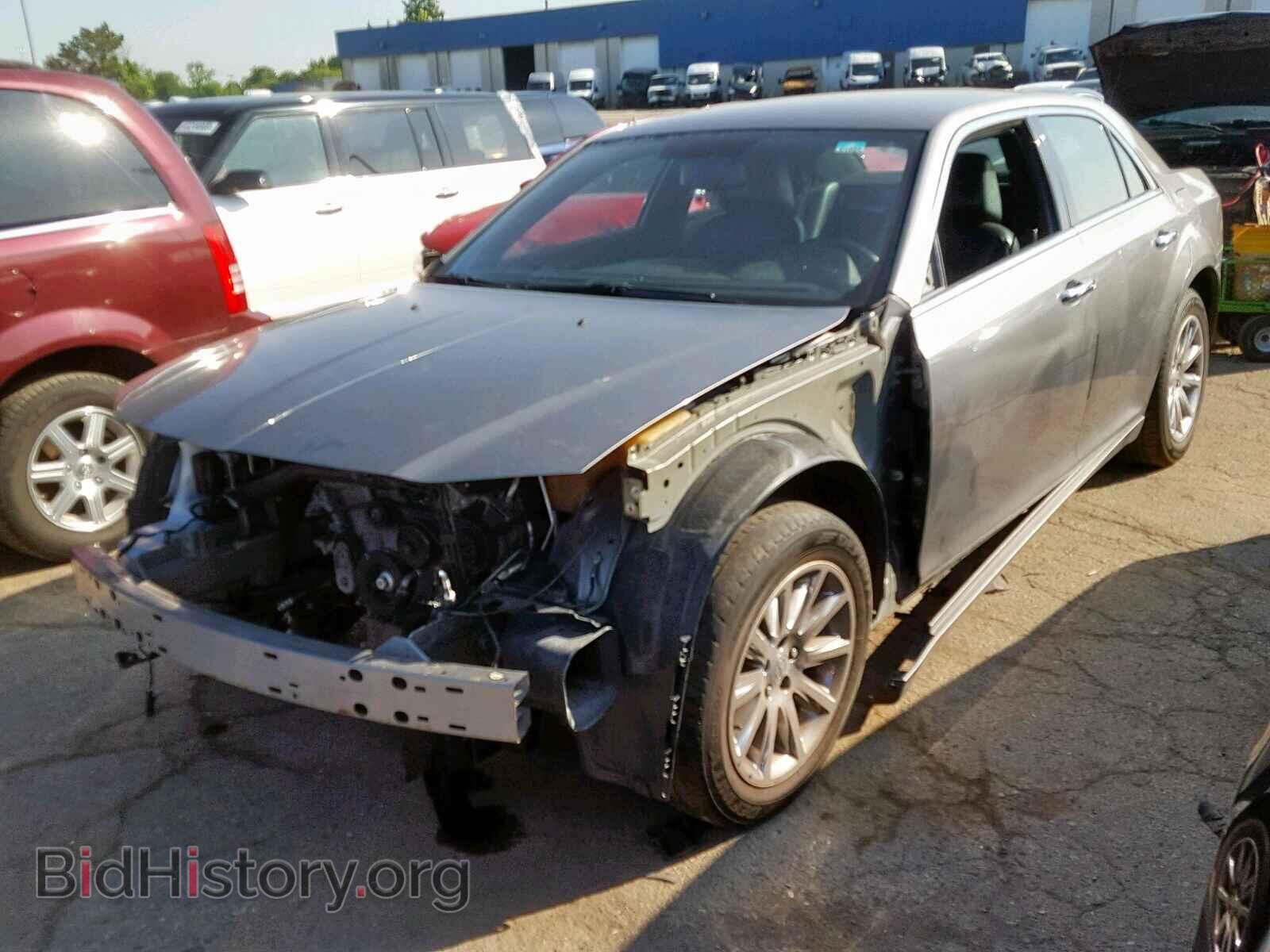 2012 CHRYSLER 300 - VIN: 2C3CCACG1CH199616 - Фото 2