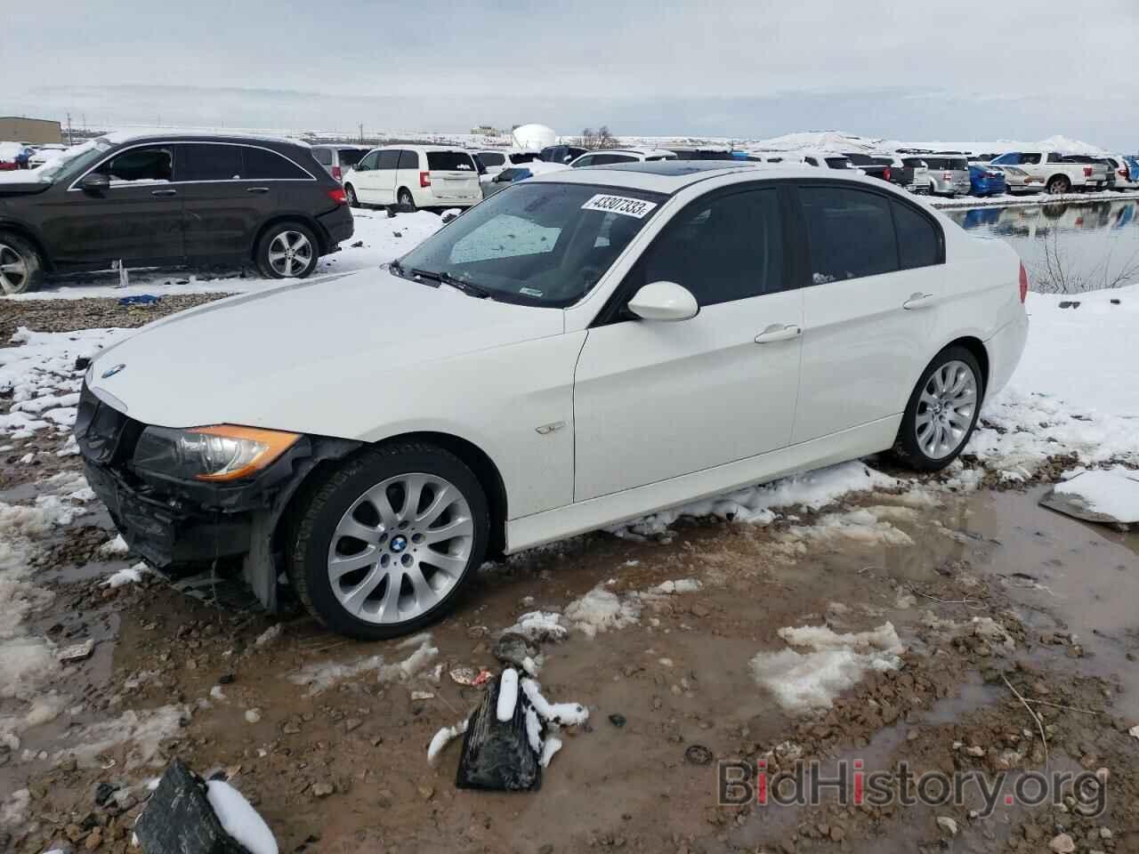 Photo WBAVD13506KV04470 - BMW 3 SERIES 2006