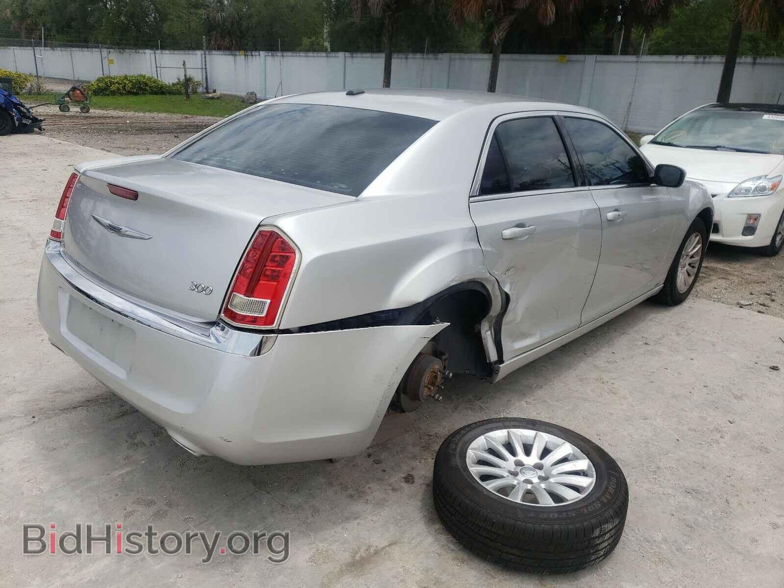 2012 CHRYSLER 300 - VIN: 2C3CCAAG4CH165348 - Фото 4