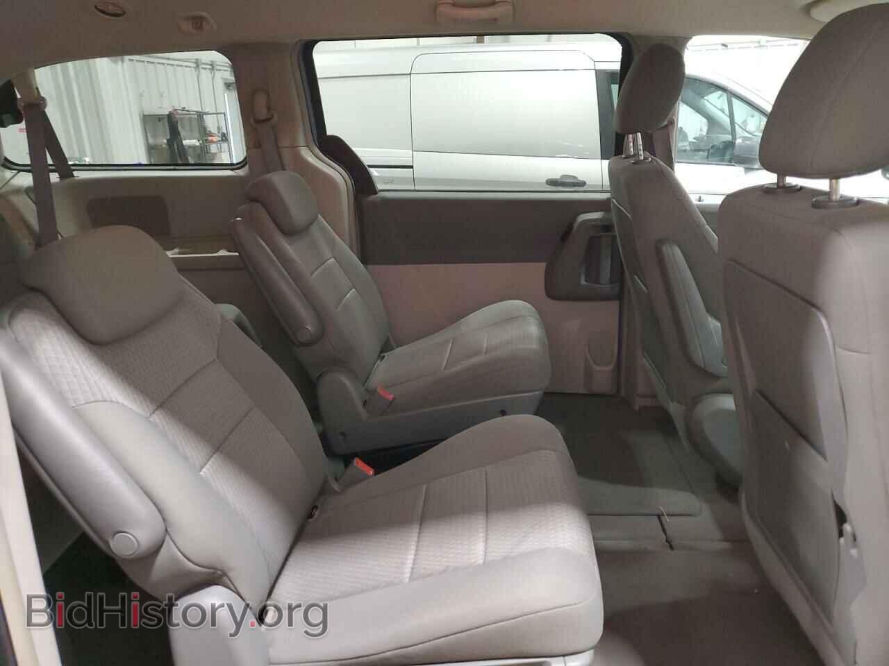 2008 CHRYSLER MINIVAN - VIN: 2A8HR44H38R606743 - Фото 11