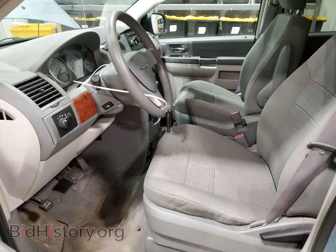 2008 CHRYSLER MINIVAN - VIN: 2A8HR44H38R606743 - Фото 7