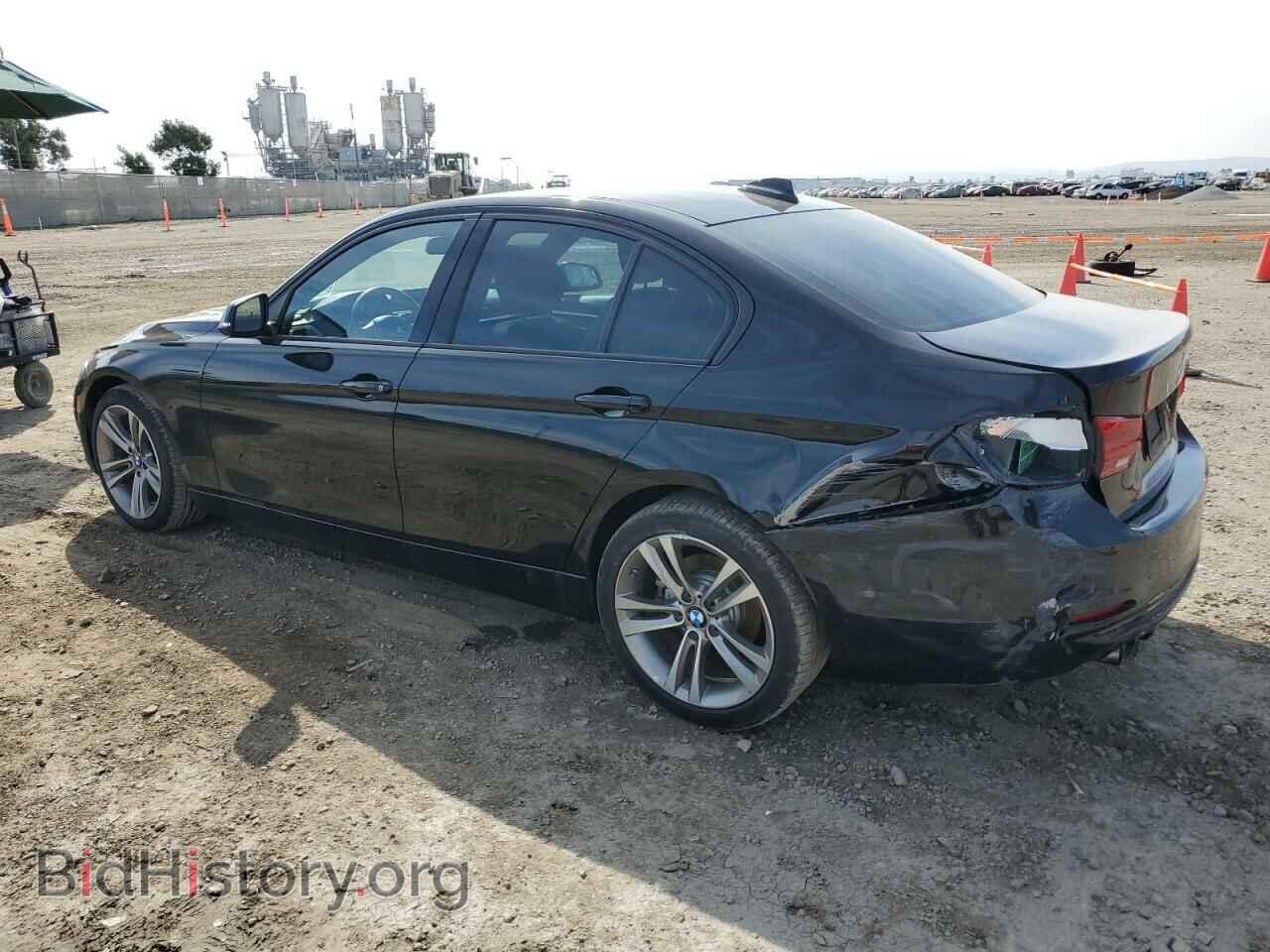 2016 BMW 3 SERIES - VIN: WBA8E9G58GNU28581 - Фото 2