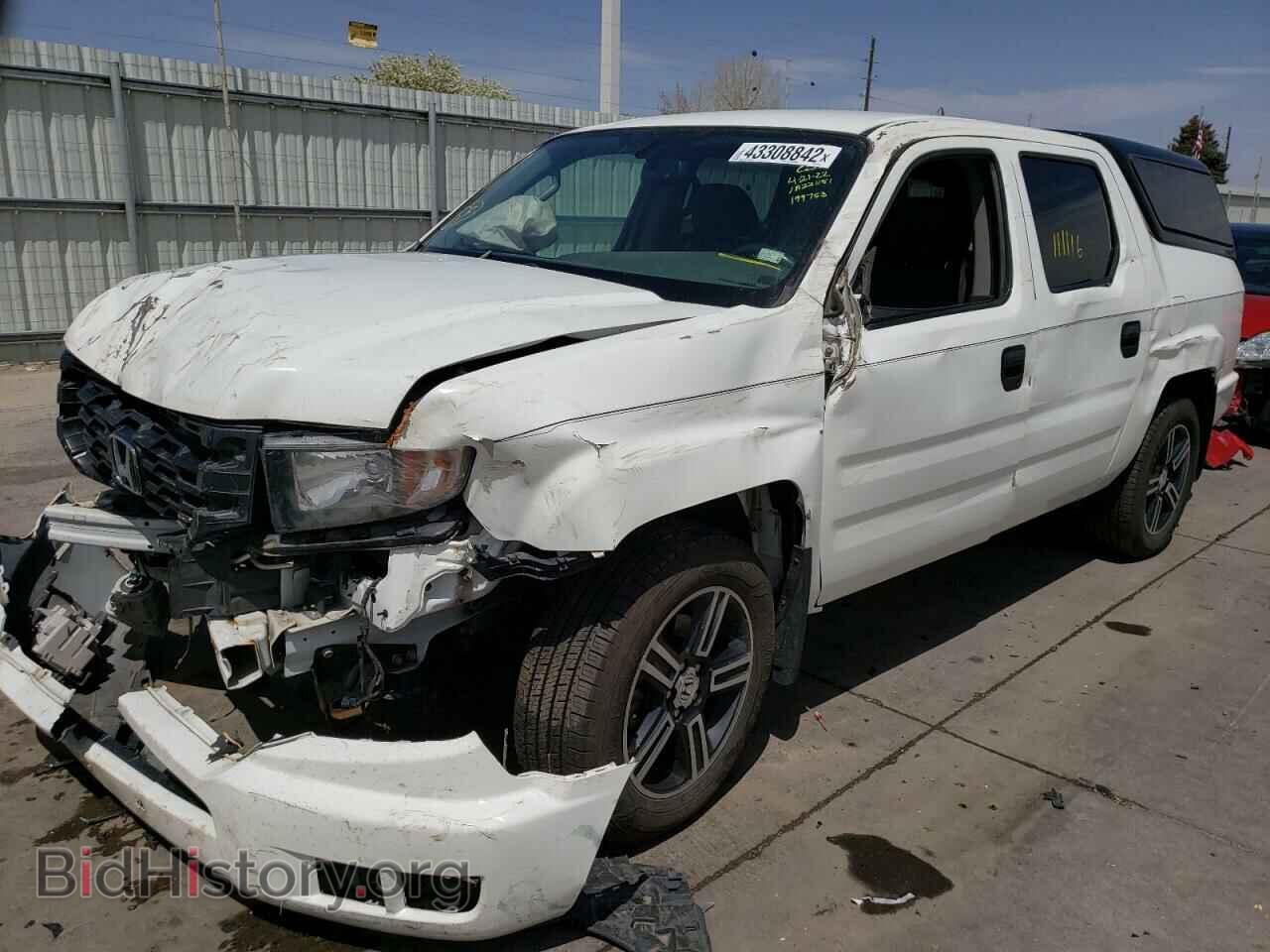 2013 HONDA RIDGELINE - VIN: 5FPYK1F78DB016775 - Фото 2