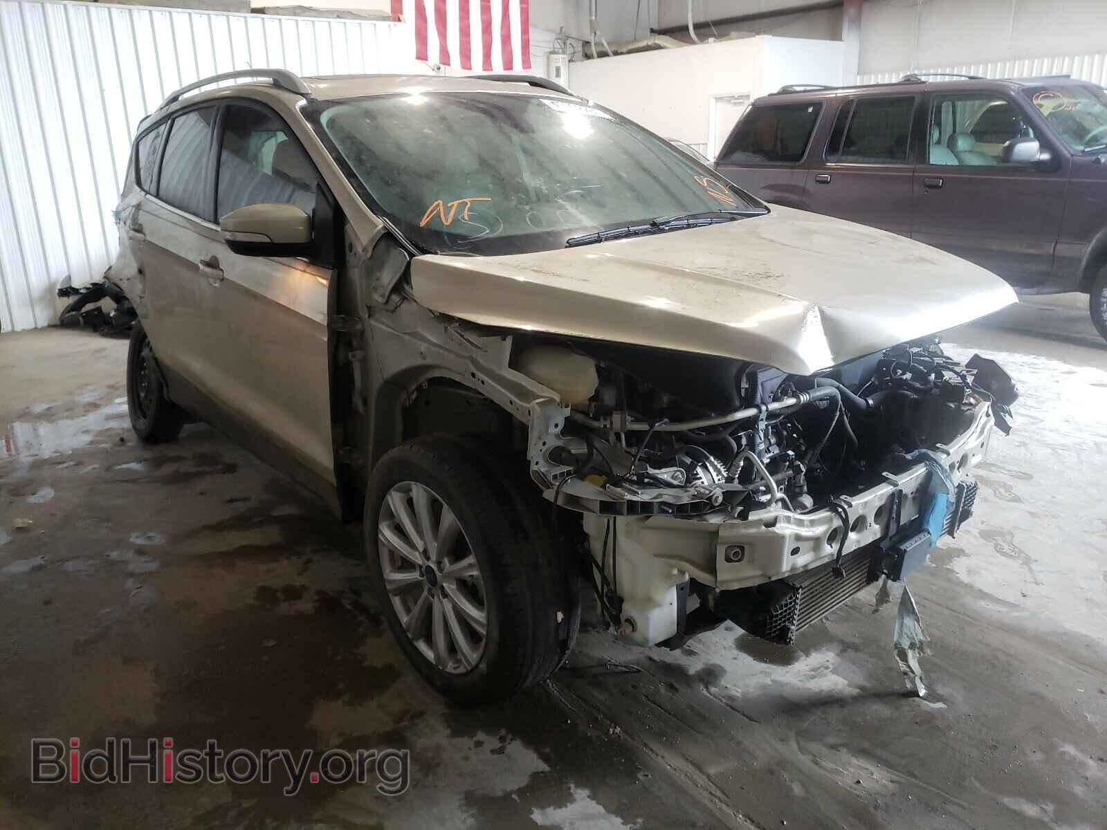 Фотография 1FMCU0J97HUB52646 - FORD ESCAPE 2017
