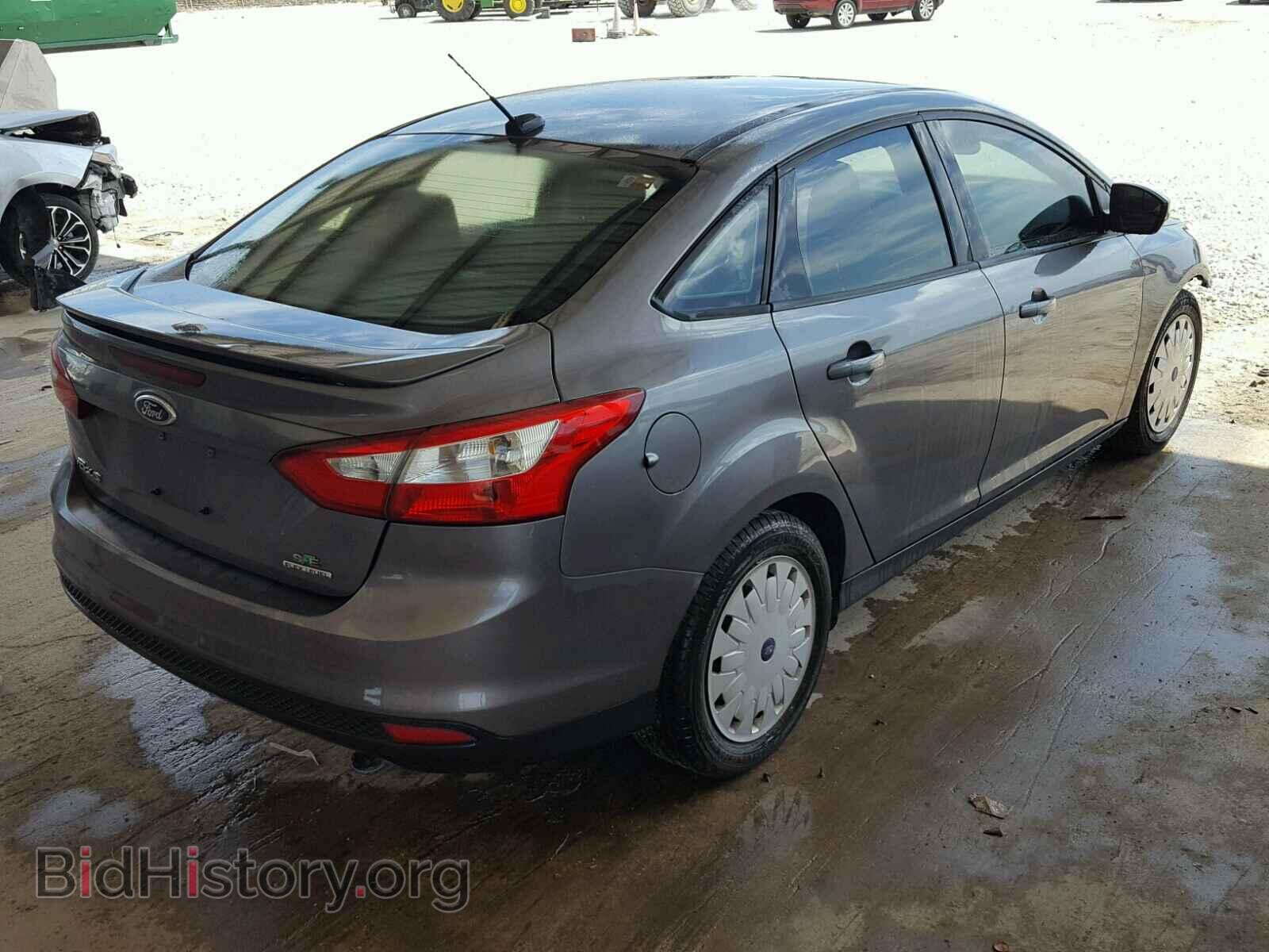 2013 FORD FOCUS - VIN: 1FADP3F28DL144378 - Photo 4