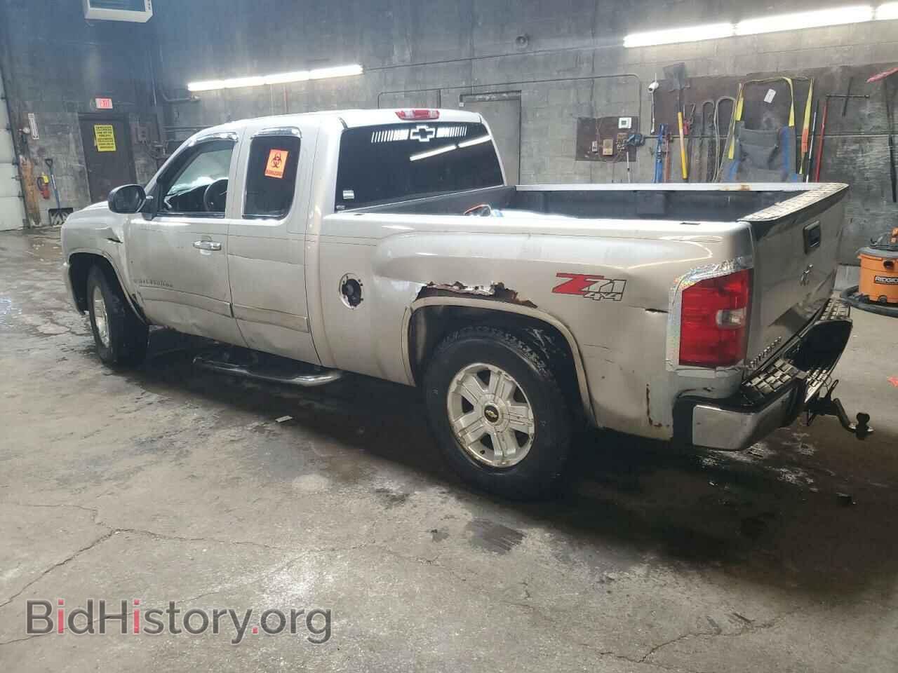 2008 CHEVROLET ALL Models - VIN: 2GCEK19J881237756 - Фото 2