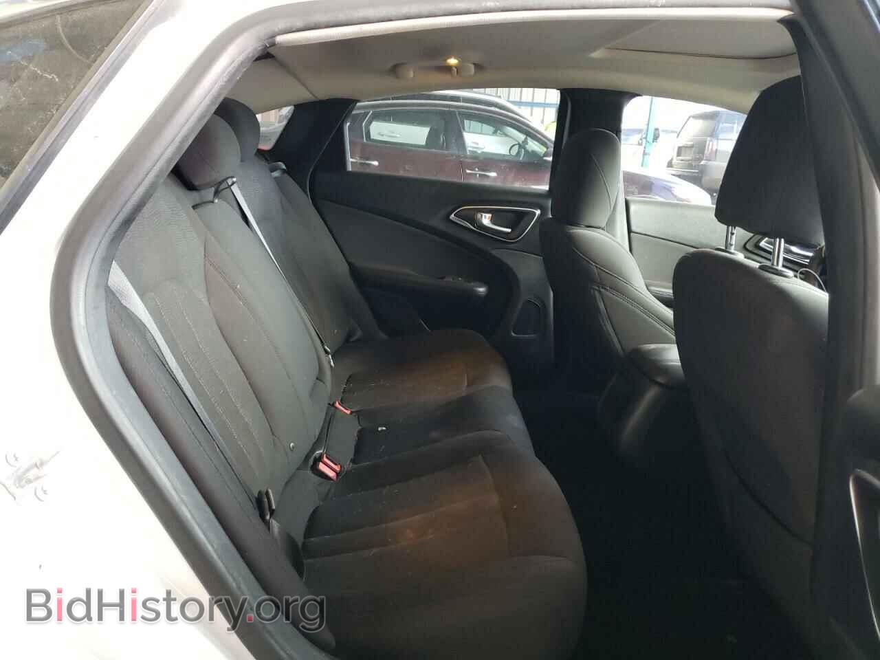 2015 CHRYSLER 200 - VIN: 1C3CCCAB0FN691598 - Фото 10