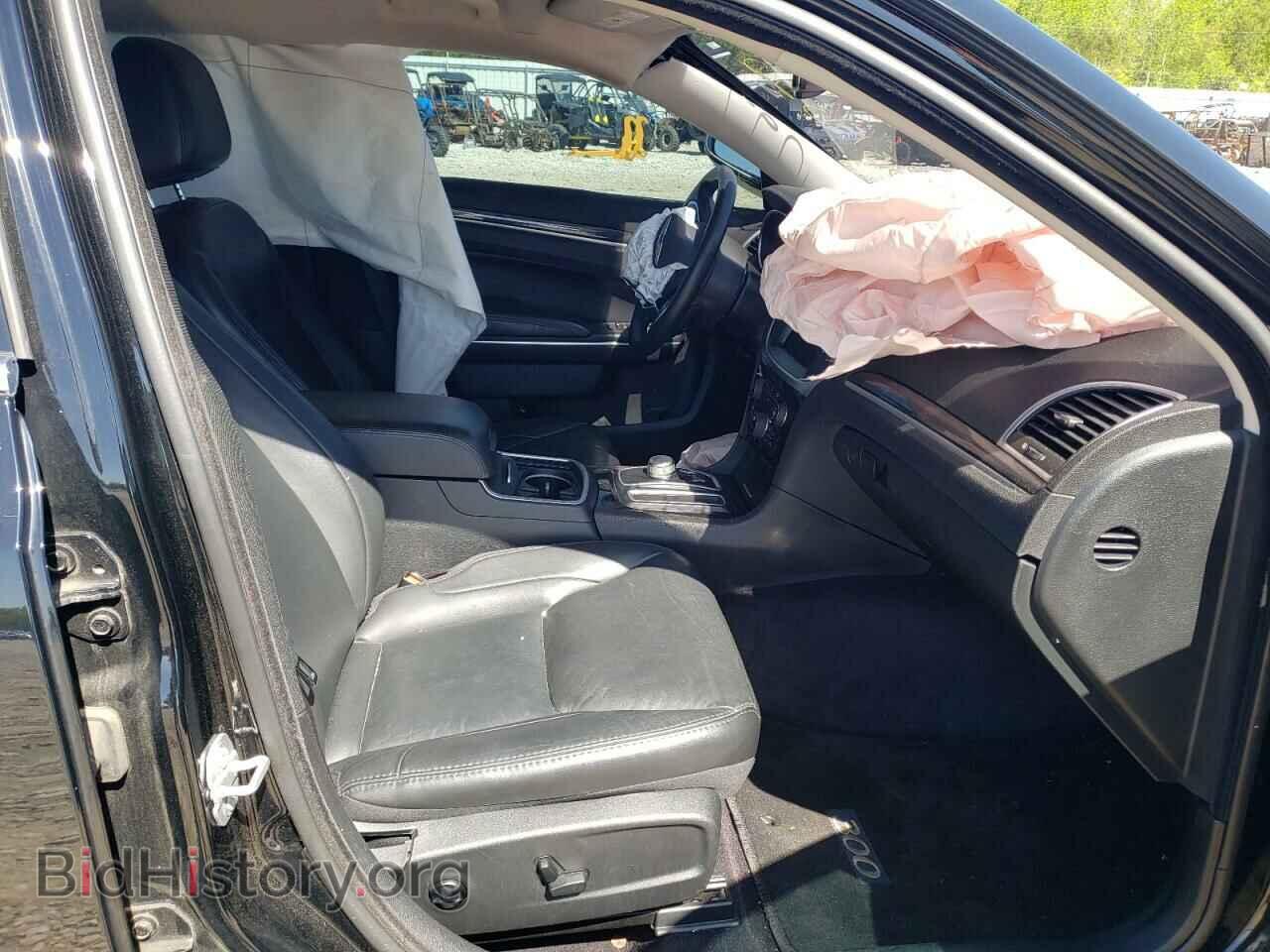 2017 CHRYSLER 300 - VIN: 2C3CCAAG9HH577353 - Фото 5