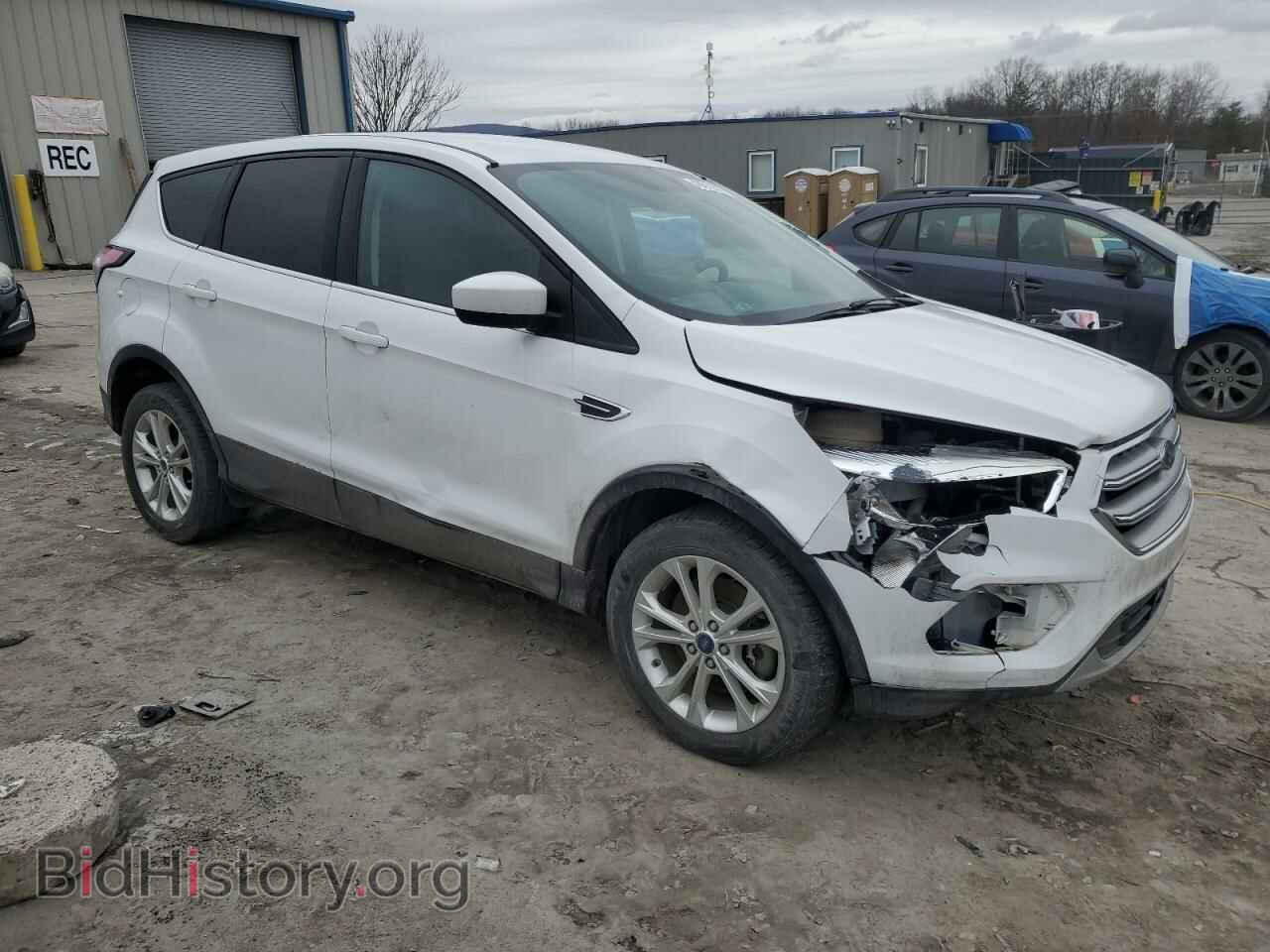2017 FORD ESCAPE - VIN: 1FMCU9G9XHUB67153 - Фото 4