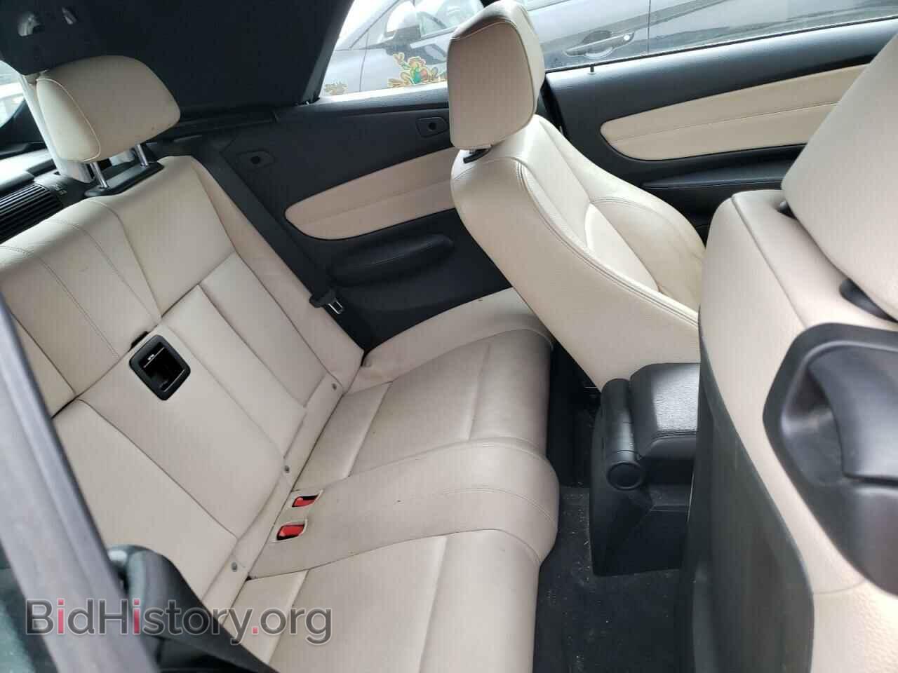 2012 BMW 1 SERIES - VIN: WBAUL7C5XCVM82179 - Photo 10