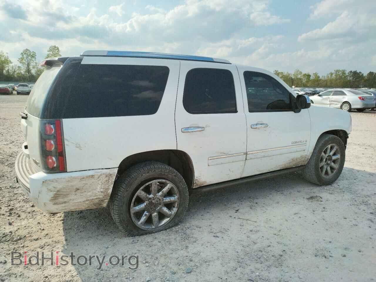 2009 GMC YUKON - VIN: 1GKFC03259R265895 - Фото 3