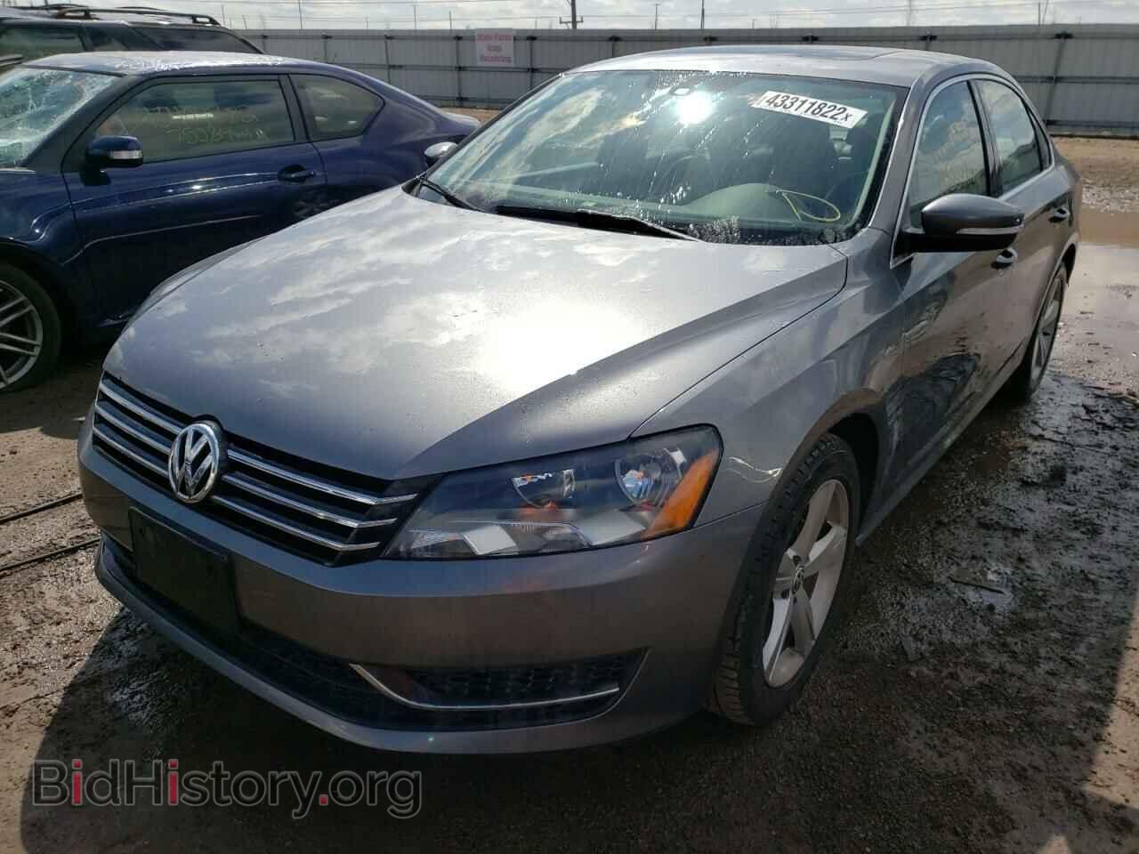 2013 VOLKSWAGEN PASSAT - VIN: 1VWBH7A37DC007743 - Фото 2