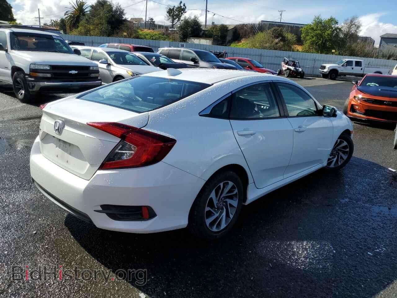 2017 HONDA CIVIC - VIN: 19XFC2F77HE233216 - Фото 3