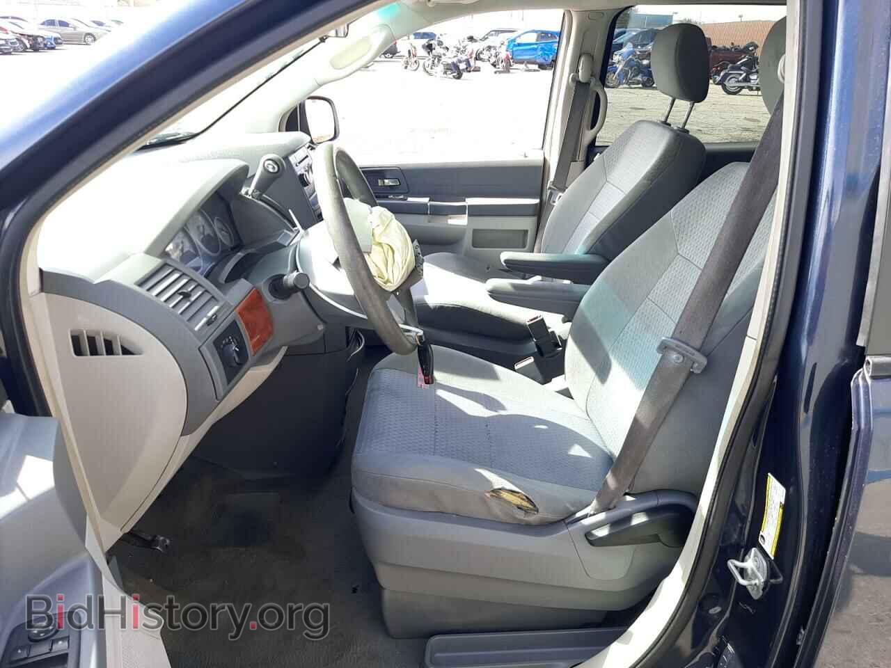 2008 CHRYSLER MINIVAN - VIN: 2A8HR44H98R795494 - Фото 7