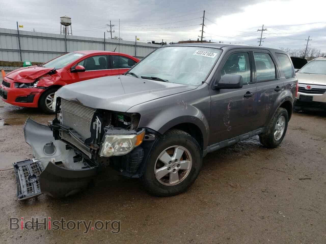 Фотография 1FMCU0C76AKD05255 - FORD ESCAPE 2010