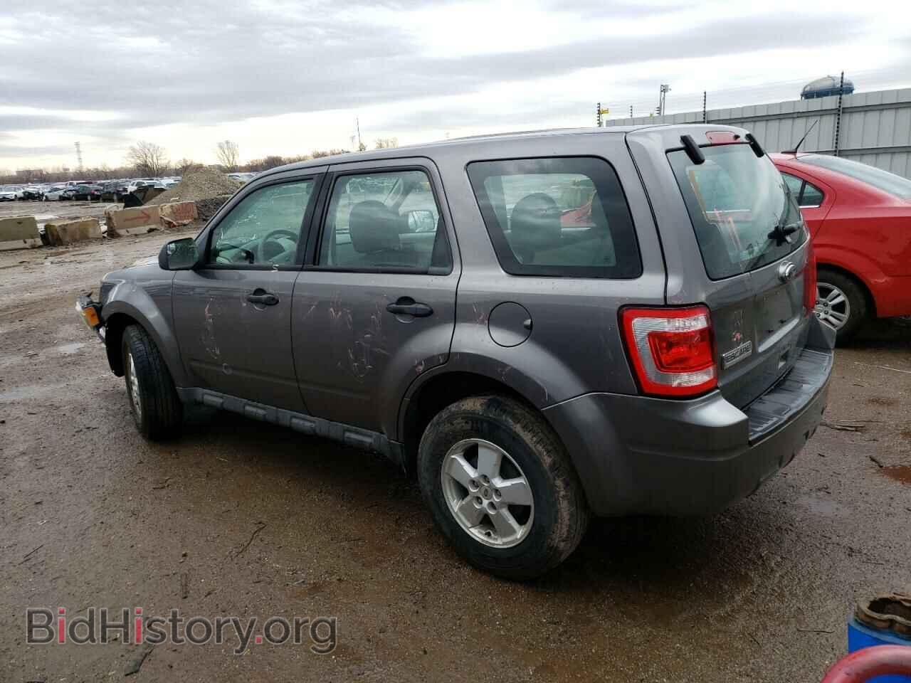2010 FORD ESCAPE - VIN: 1FMCU0C76AKD05255 - Фото 2