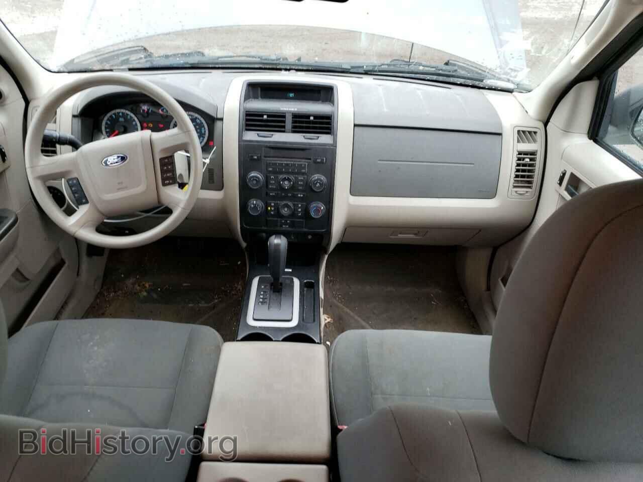 2010 FORD ESCAPE - VIN: 1FMCU0C76AKD05255 - Фото 8