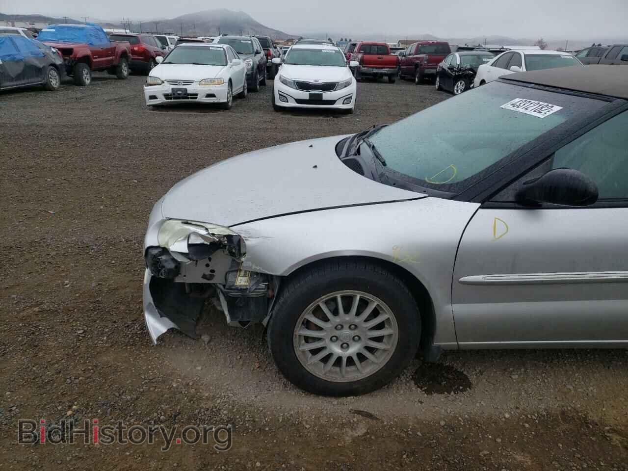 2006 CHRYSLER SEBRING - VIN: 1C3EL55RX6N118591 - Фото 9
