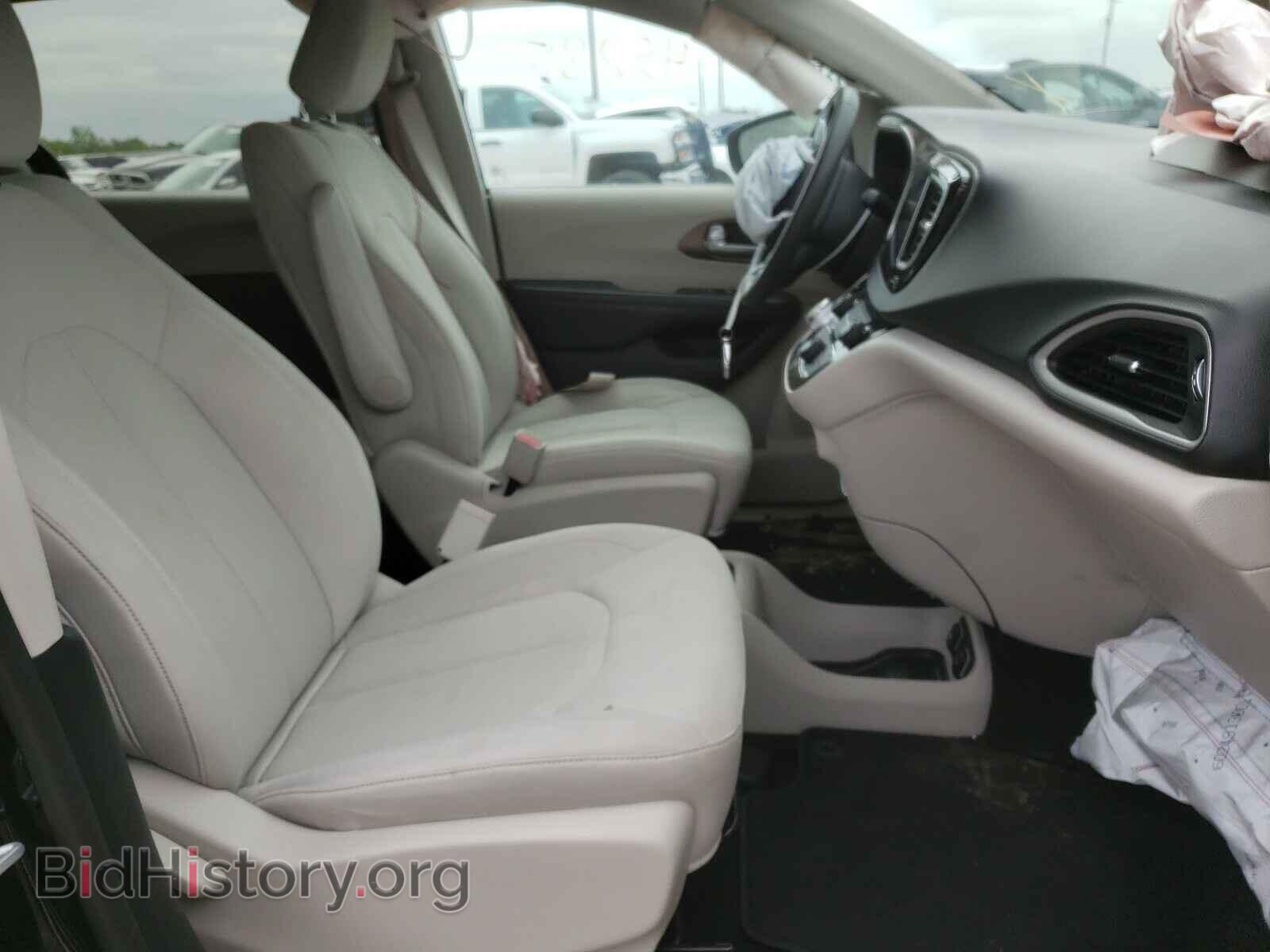 2017 CHRYSLER PACIFICA - VIN: 2C4RC1DG9HR513857 - Photo 5