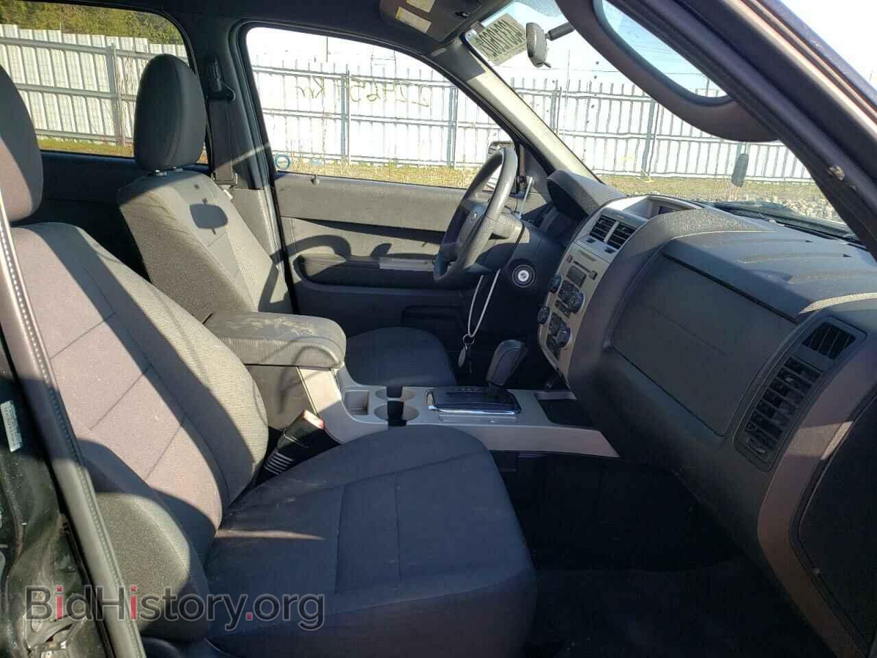 2011 FORD ESCAPE - VIN: 1FMCU0D77BKB93484 - Фото 5