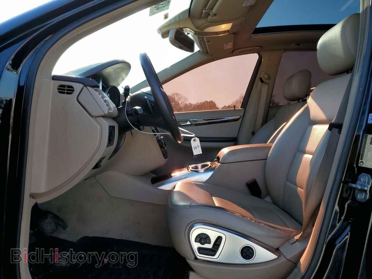 2011 MERCEDES-BENZ R-CLASS - VIN: 4JGCB6FE9BA115816 - Photo 7