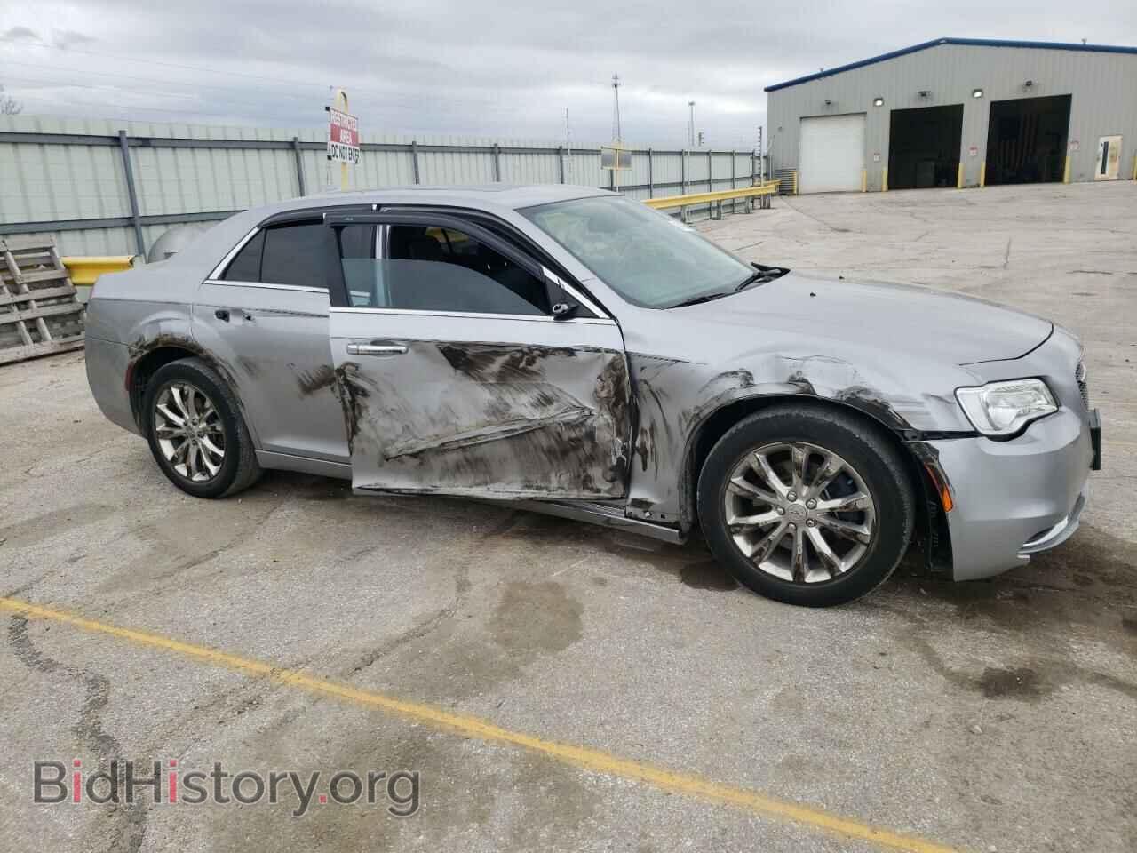 2016 CHRYSLER 300 - VIN: 2C3CCAKG1GH111414 - Фото 4