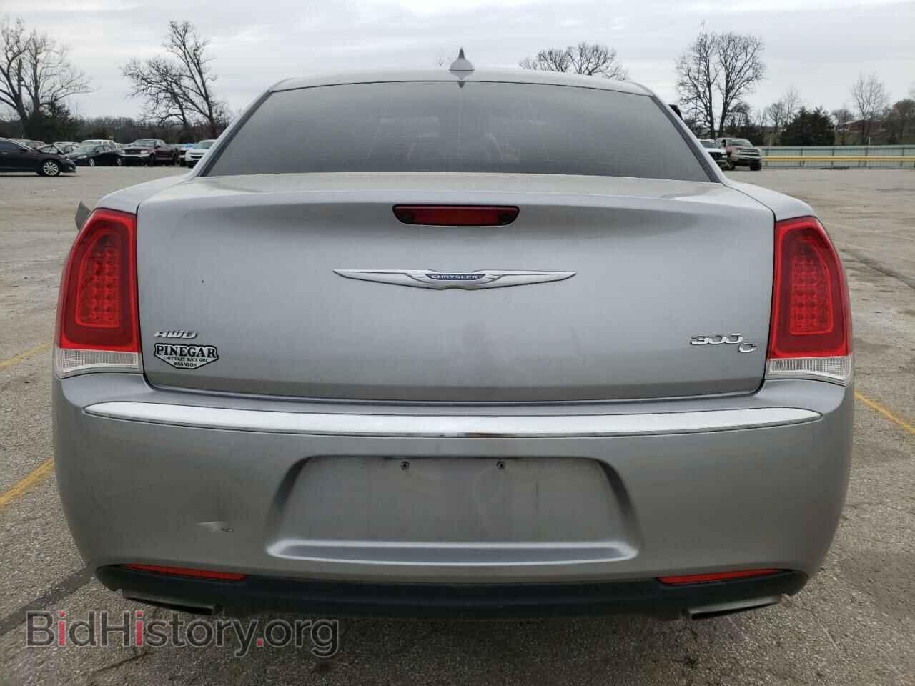 2016 CHRYSLER 300 - VIN: 2C3CCAKG1GH111414 - Фото 6