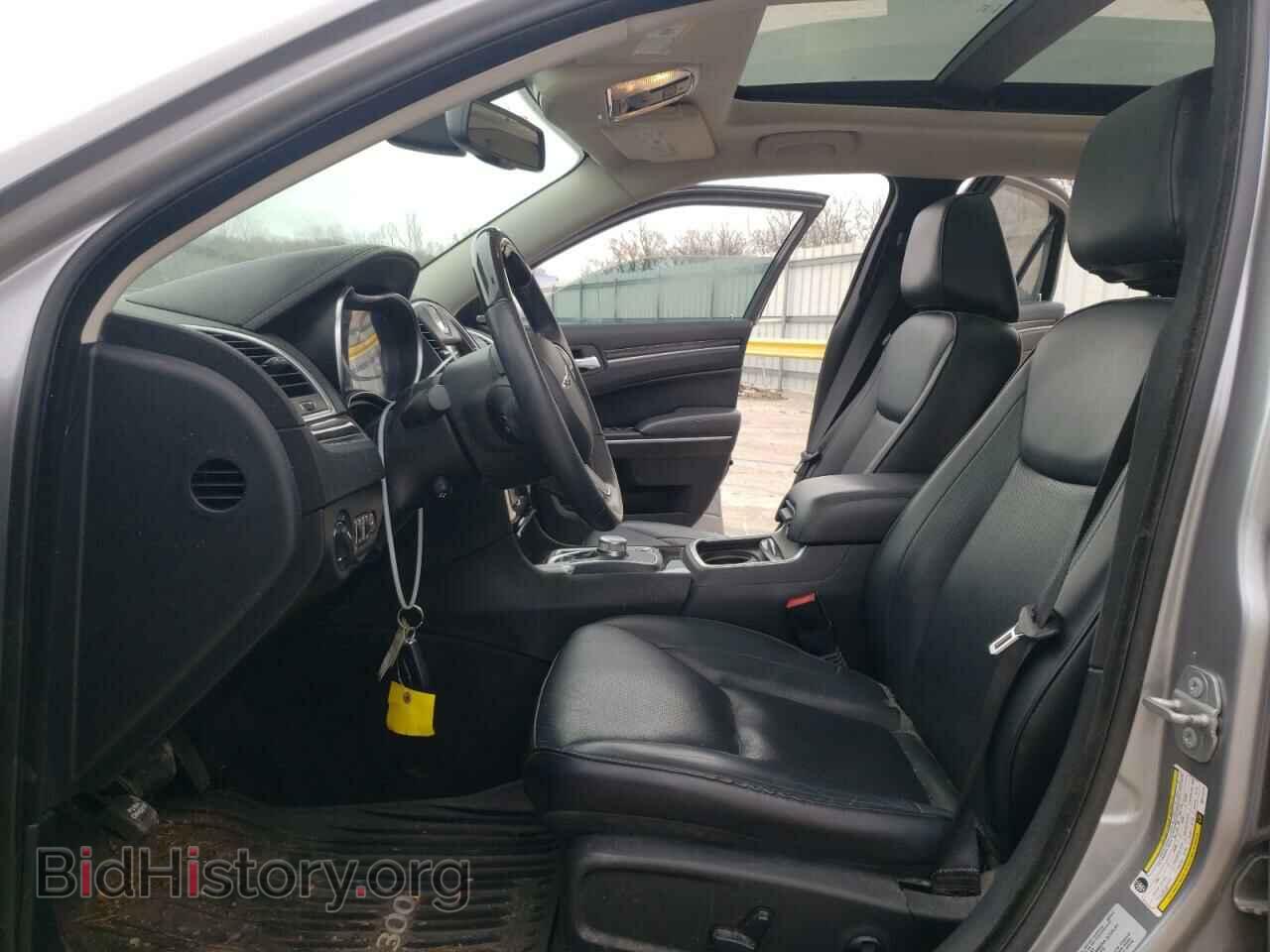2016 CHRYSLER 300 - VIN: 2C3CCAKG1GH111414 - Фото 7