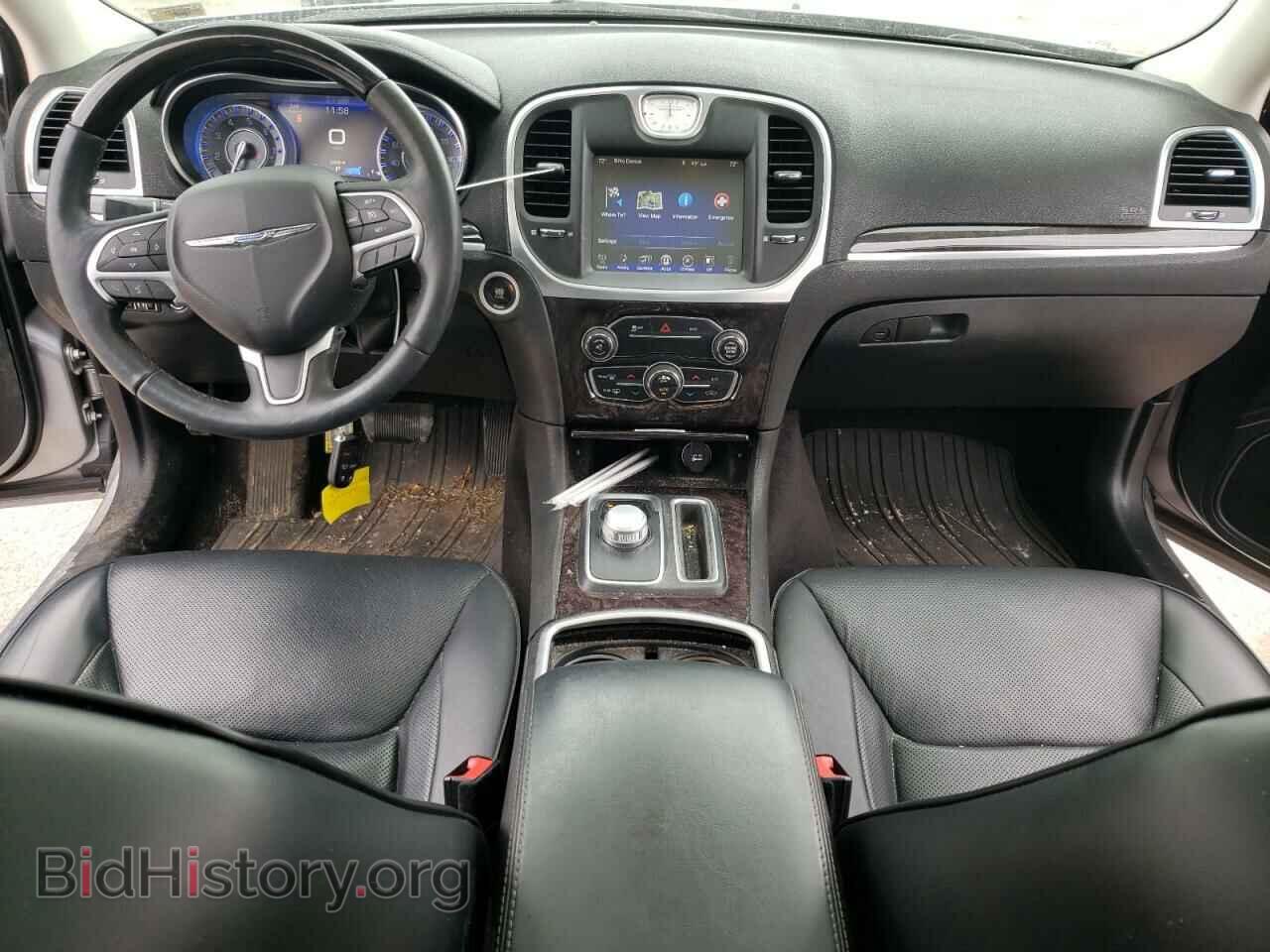 2016 CHRYSLER 300 - VIN: 2C3CCAKG1GH111414 - Фото 8
