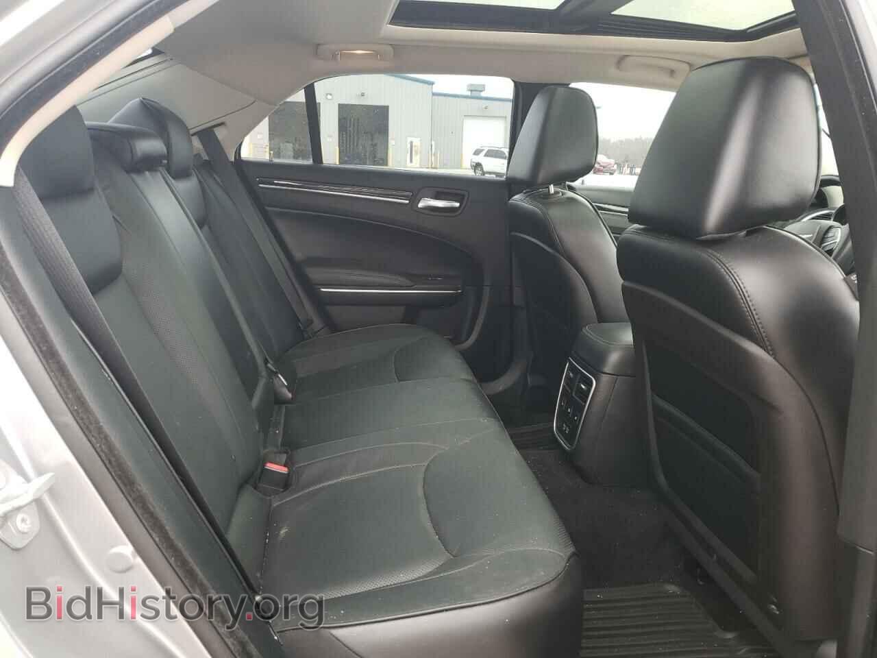 2016 CHRYSLER 300 - VIN: 2C3CCAKG1GH111414 - Фото 10