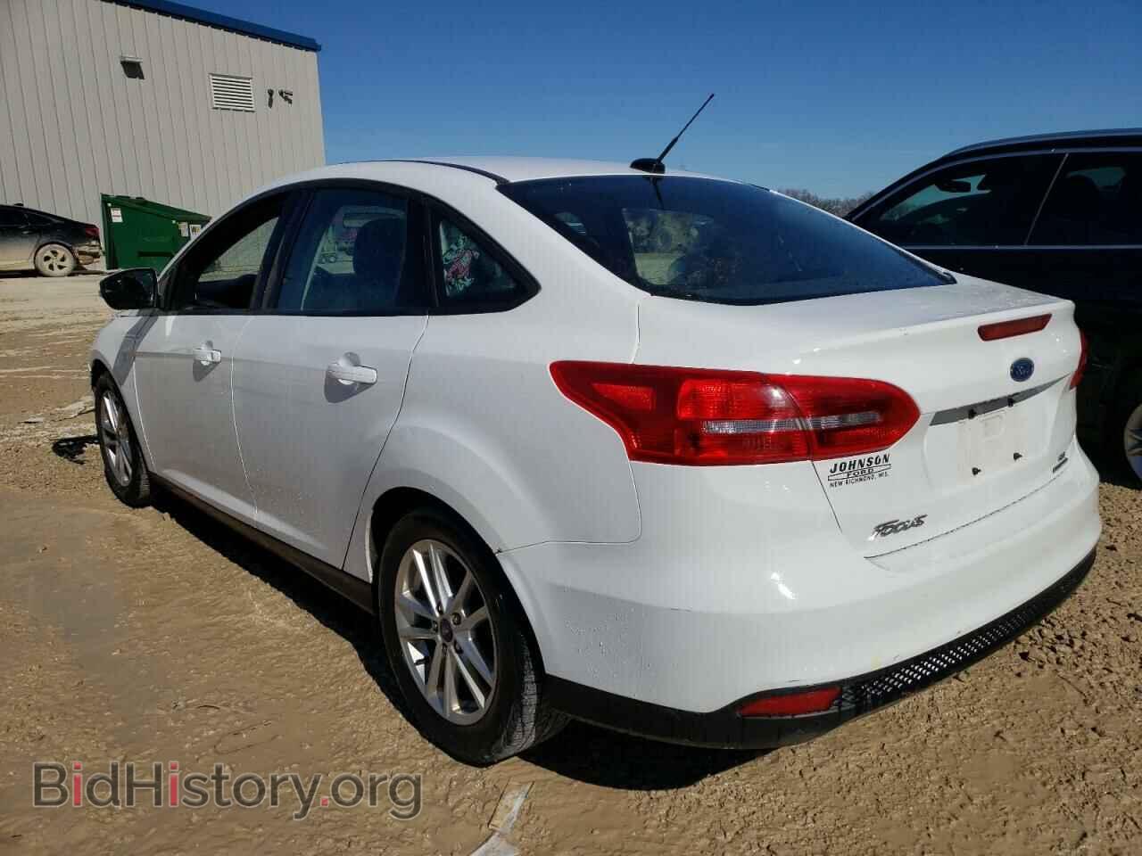 2016 FORD FOCUS - VIN: 1FADP3F22GL310351 - Photo 2