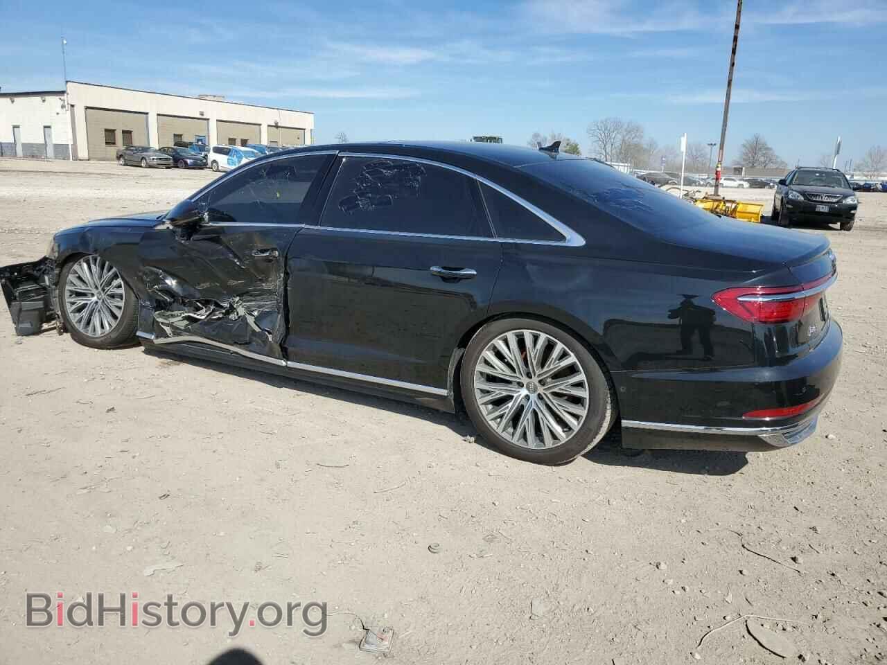 2019 AUDI A8 - VIN: WAU8DAF89KN004433 - Photo 2