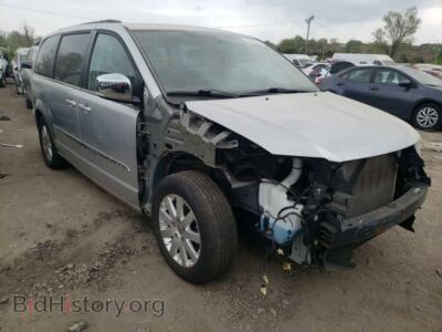 2011 Chrysler MINIVAN Town & COU, silver — VIN 2A4RR8DG6BR783492, Copart