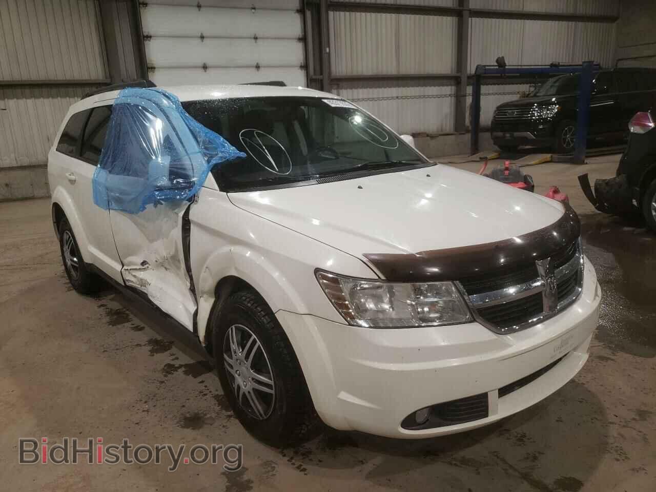 Фотография 3D4PG5FV4AT271029 - DODGE JOURNEY 2010
