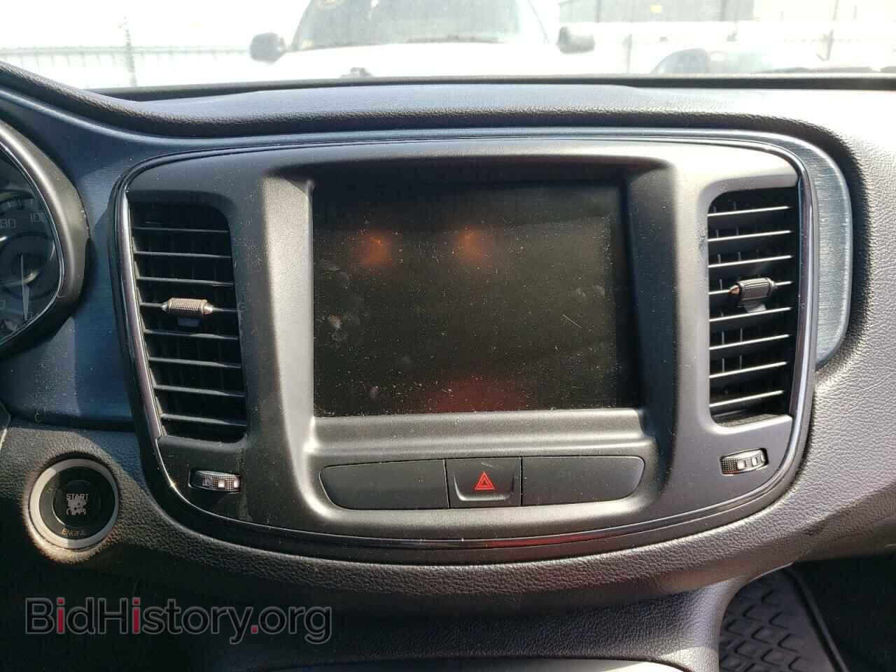 2015 CHRYSLER 200 - VIN: 1C3CCCBG3FN518801 - Фото 9