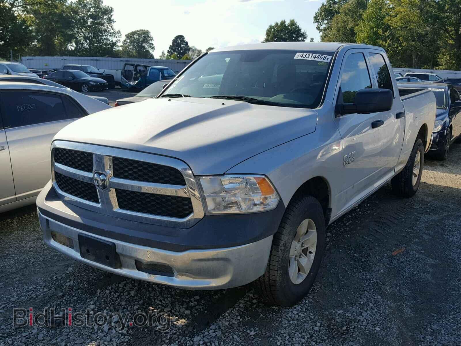 2018 RAM 1500 ST - VIN: 1C6RR6FG5JS148596 - Фото 2