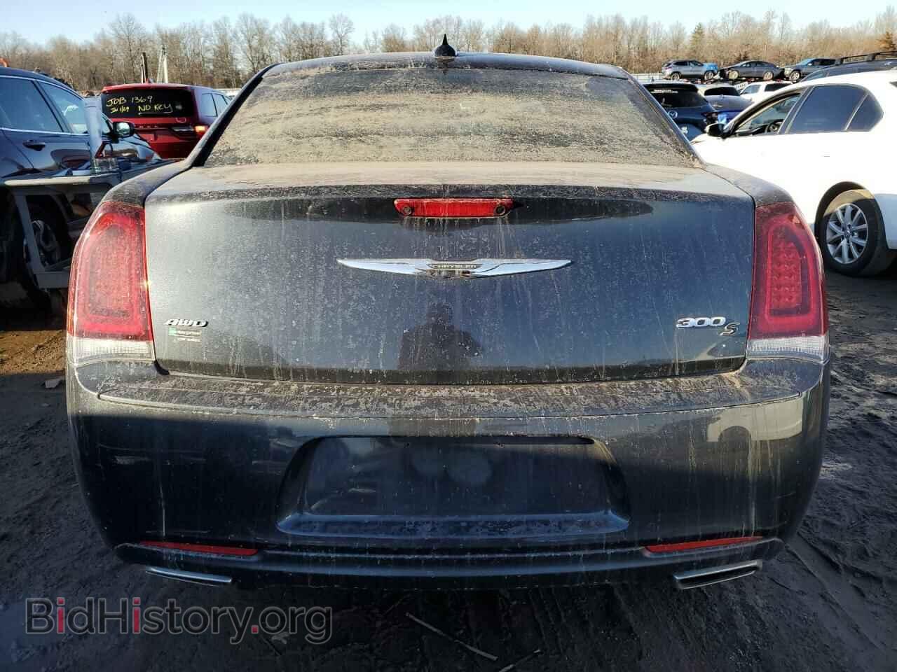 2019 CHRYSLER 300 - VIN: 2C3CCAGG8KH690807 - Photo 6
