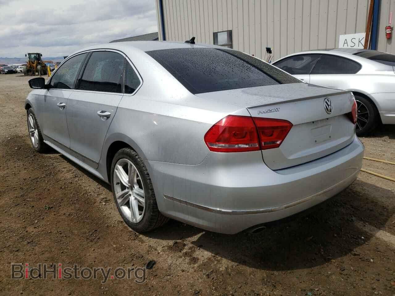 2015 VOLKSWAGEN PASSAT - VIN: 1VWCV7A38FC104966 - Фото 3