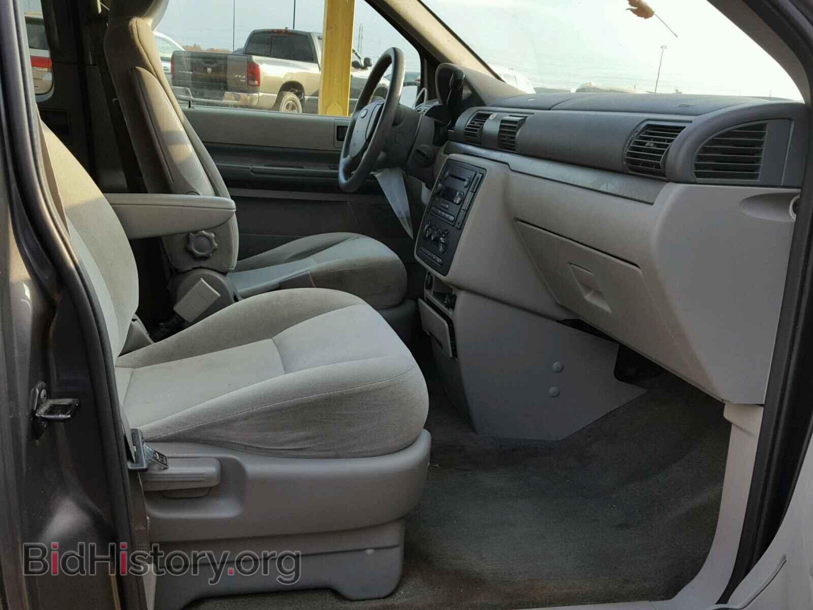 2005 FORD FREESTAR - VIN: 2FMZA57605BA11979 - Фото 5