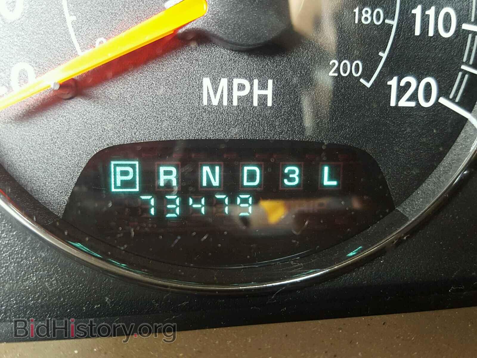 2004 CHRYSLER SEBRING - VIN: 1C3EL55R74N352636 - Фото 8