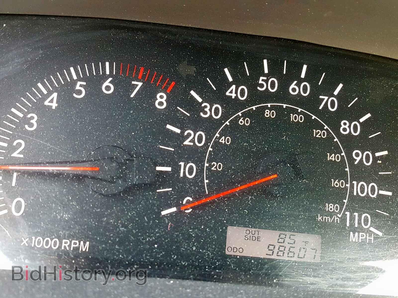 2005 TOYOTA COROLLA - VIN: 2T1BR32E35C433687 - Фото 8