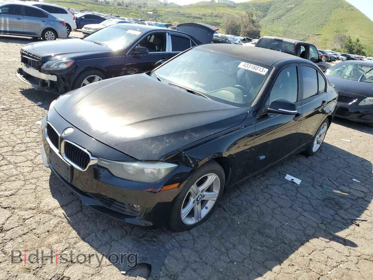Photo WBA3C1G53DNR45865 - BMW 3 SERIES 2013