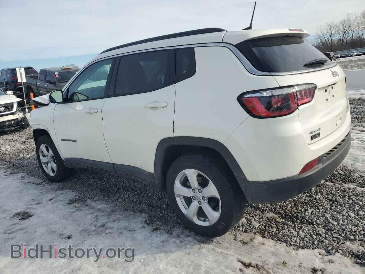 2018 JEEP COMPASS - VIN: 3C4NJDBB9JT480911 - Photo 2