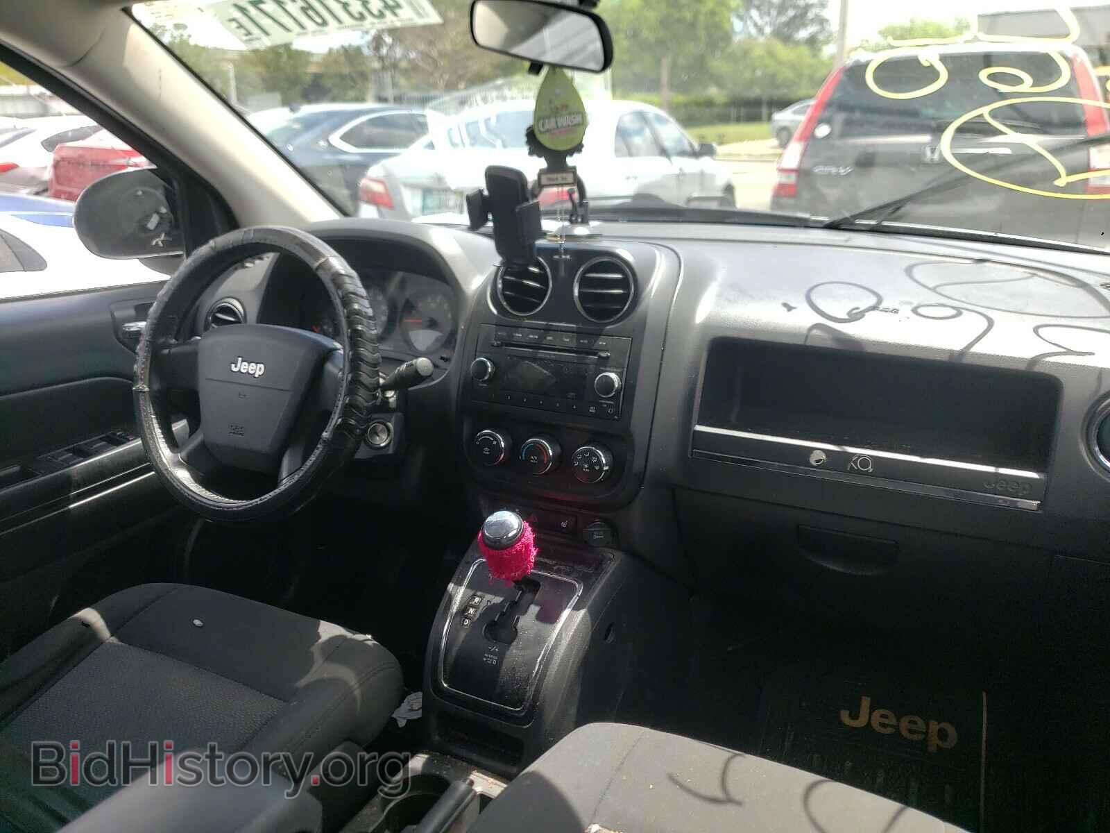 2010 JEEP COMPASS - VIN: 1J4NT1FA5AD621435 - Фото 9