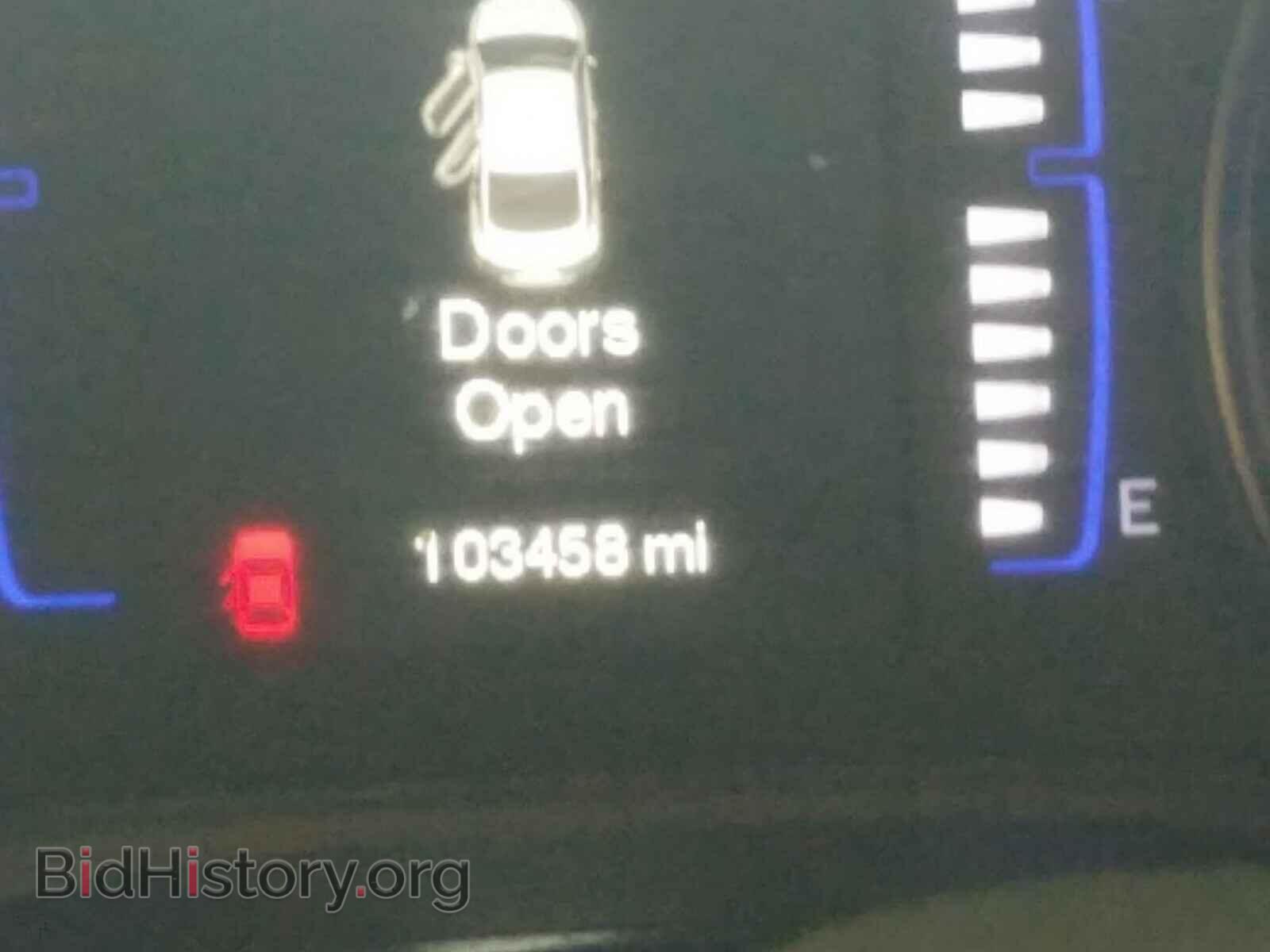 2015 CHRYSLER 200 - VIN: 1C3CCCBBXFN534871 - Фото 8