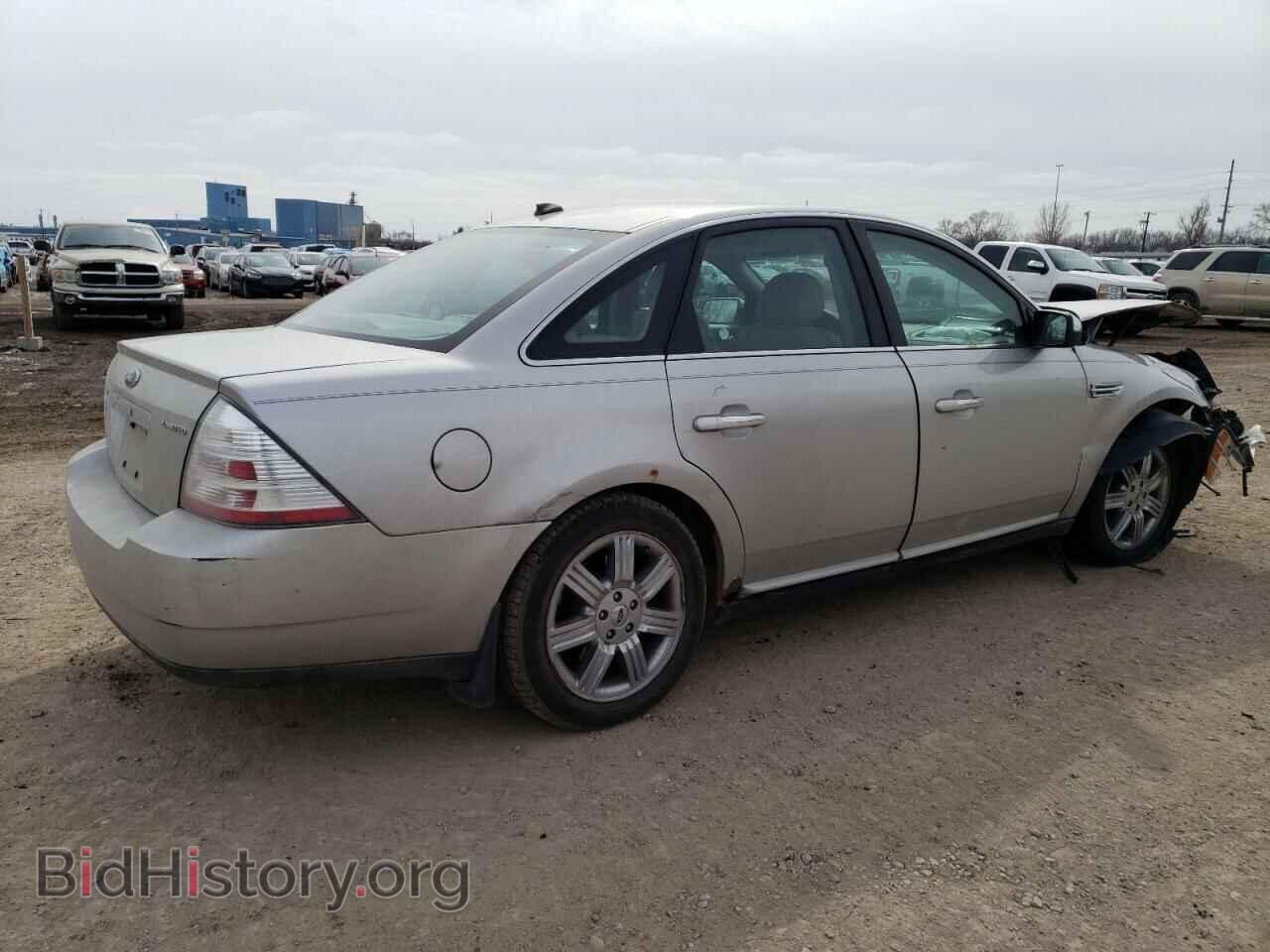 2008 FORD TAURUS - VIN: 1FAHP25W98G108763 - Фото 3
