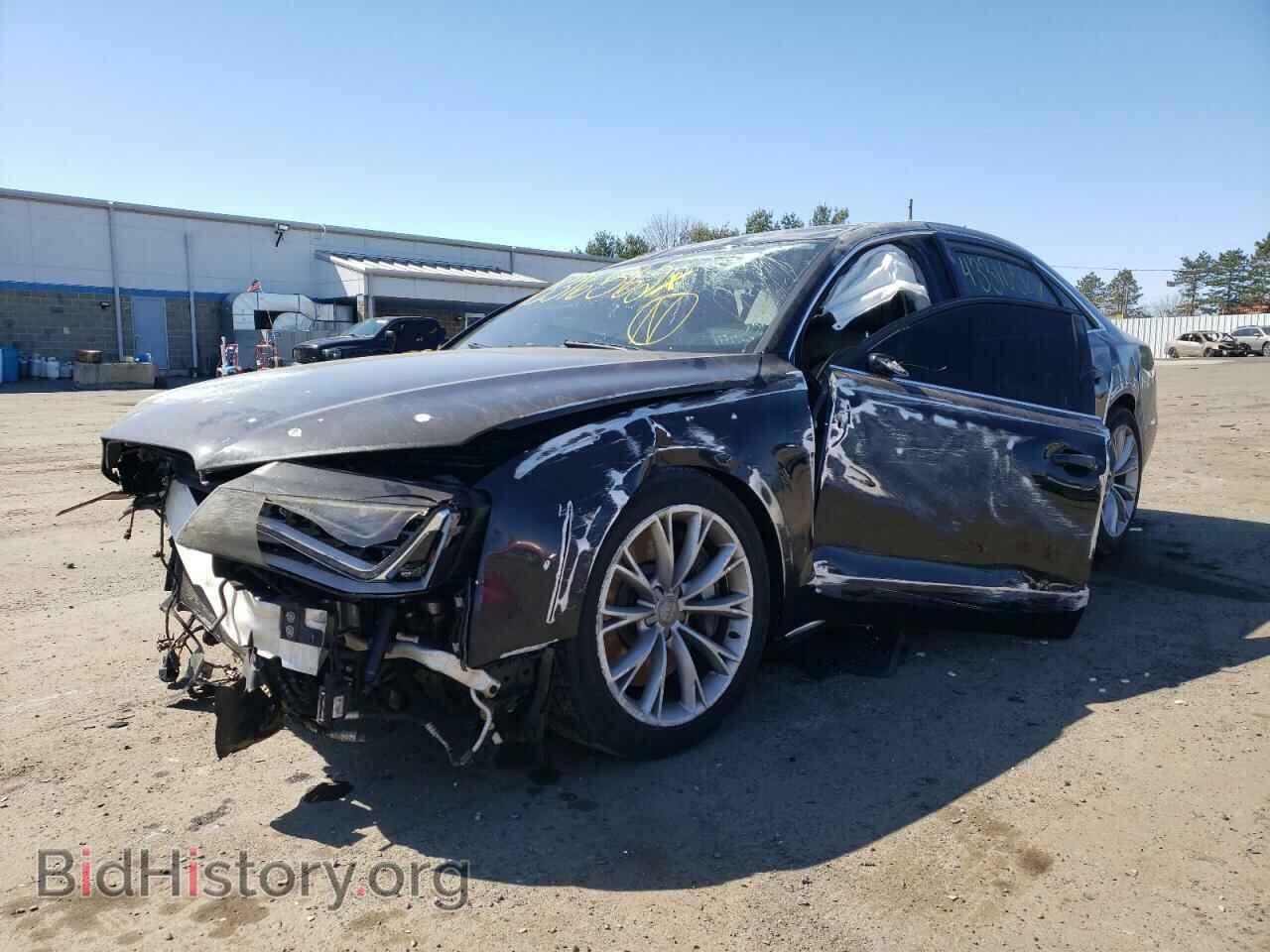 2011 AUDI A8 - VIN: WAURVAFD2BN020441 - Photo 2