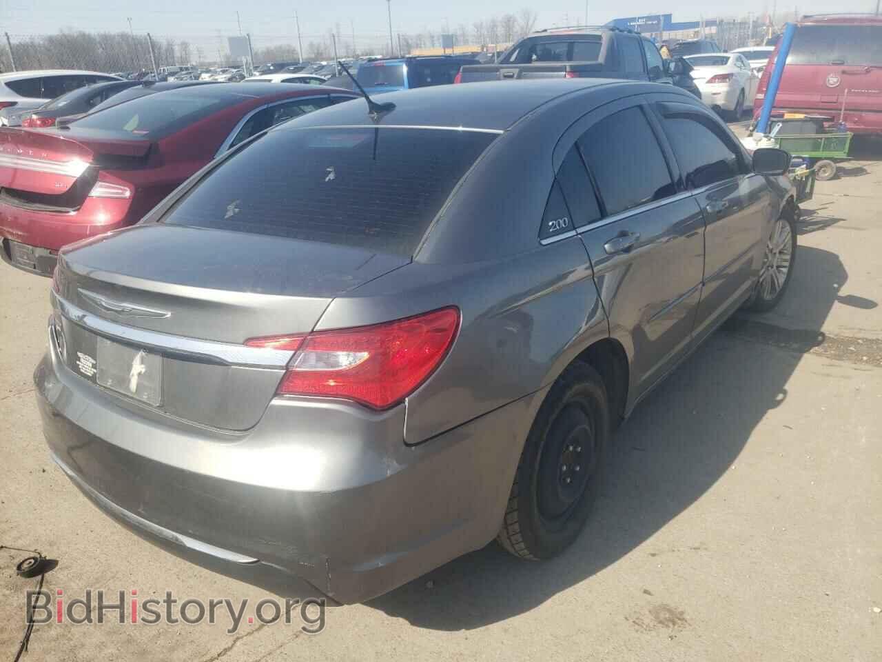 2012 CHRYSLER 200 - VIN: 1C3CCBBG1CN228546 - Фото 4